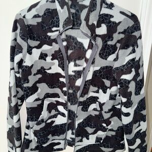 Eddie Bauer Black and Gray Camouflage Teddy Jacket